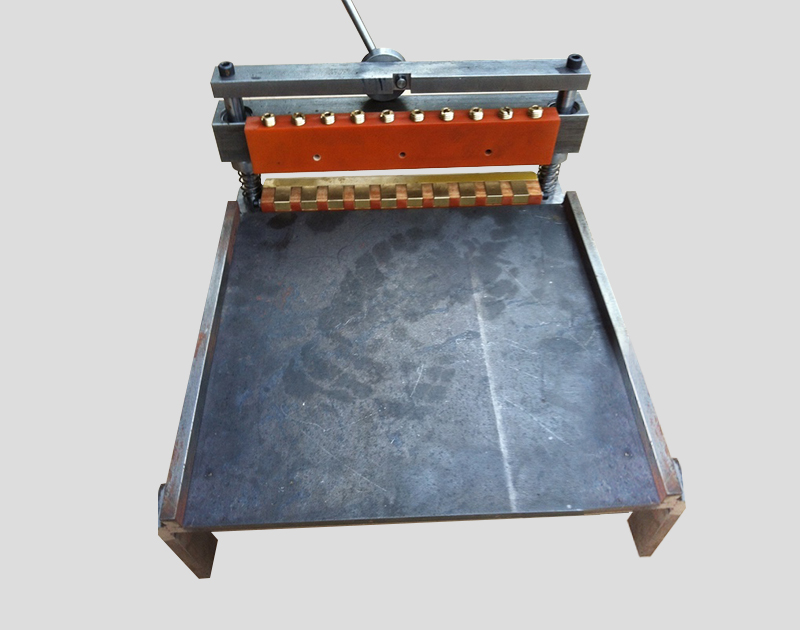 耐壓機(jī)測(cè)試架1